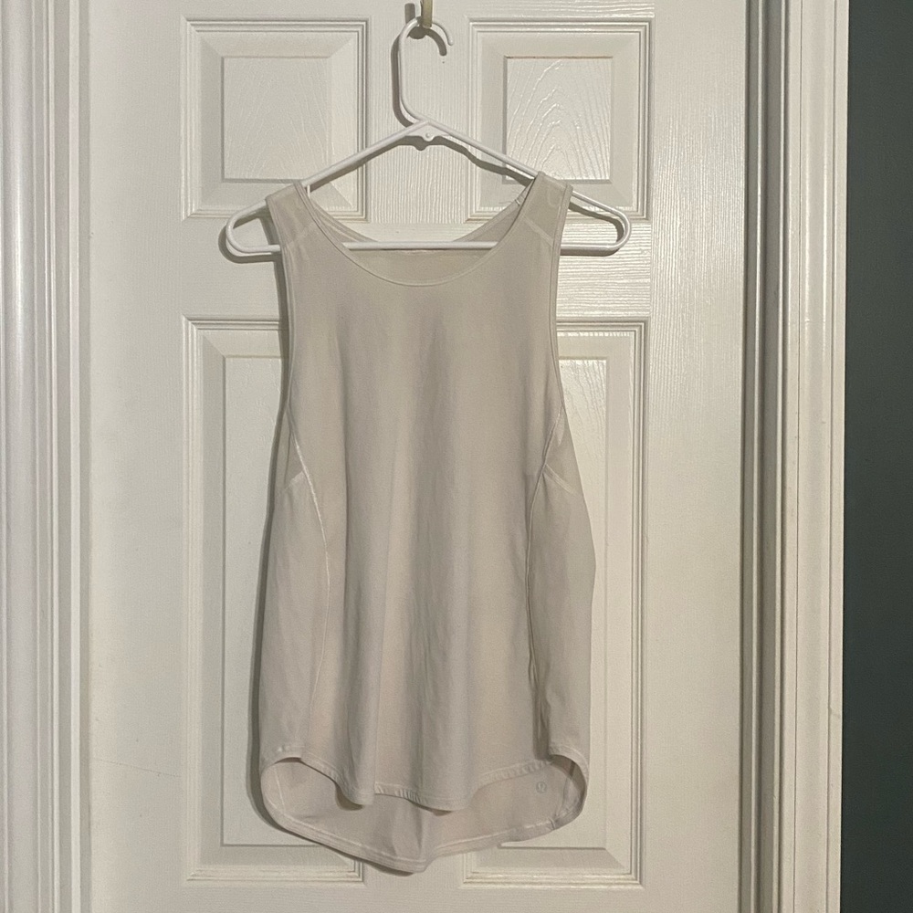Lululemon workout tank